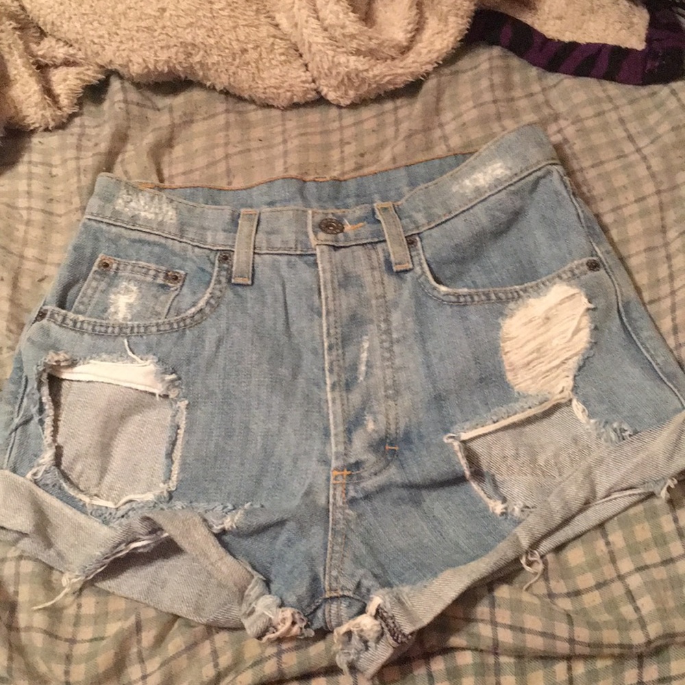 Distressed shorts